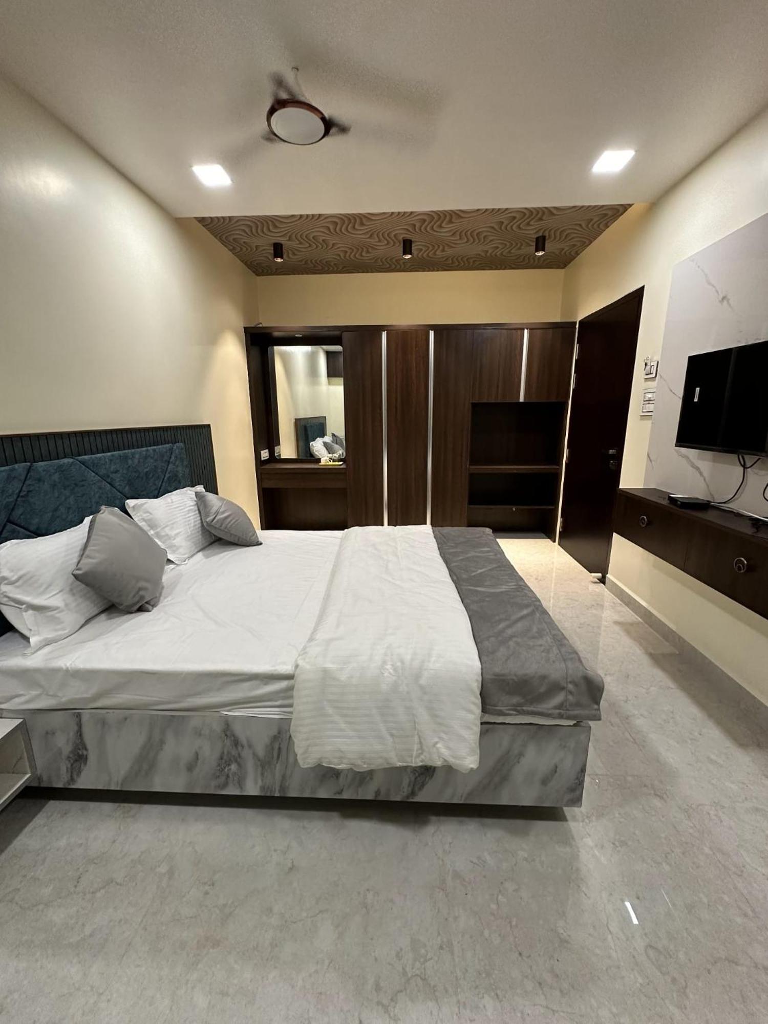 Jai Raja'S Tower Hotel Karaikkudi Luaran gambar